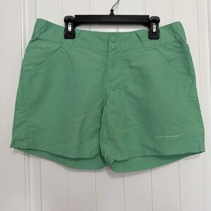 Columbia PFG Coral Point II Women’s Shorts Small Sea Foam Green Mint Fishing